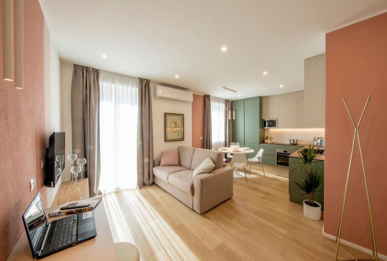 Residence Casa Coppa Appartamento Flox Omegna Luaran gambar